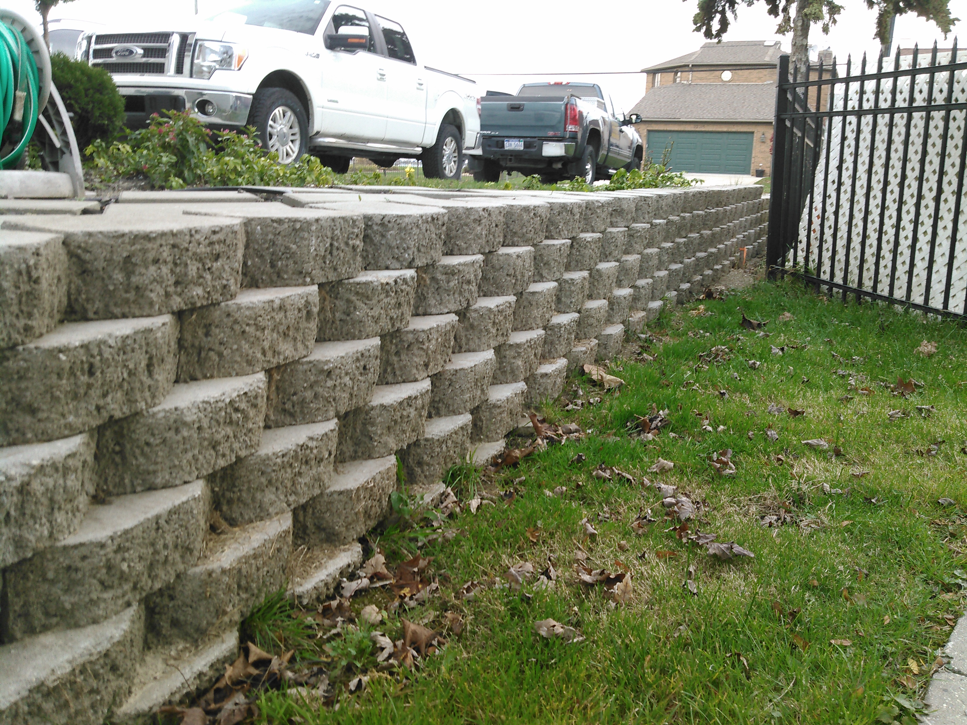 retainin wall